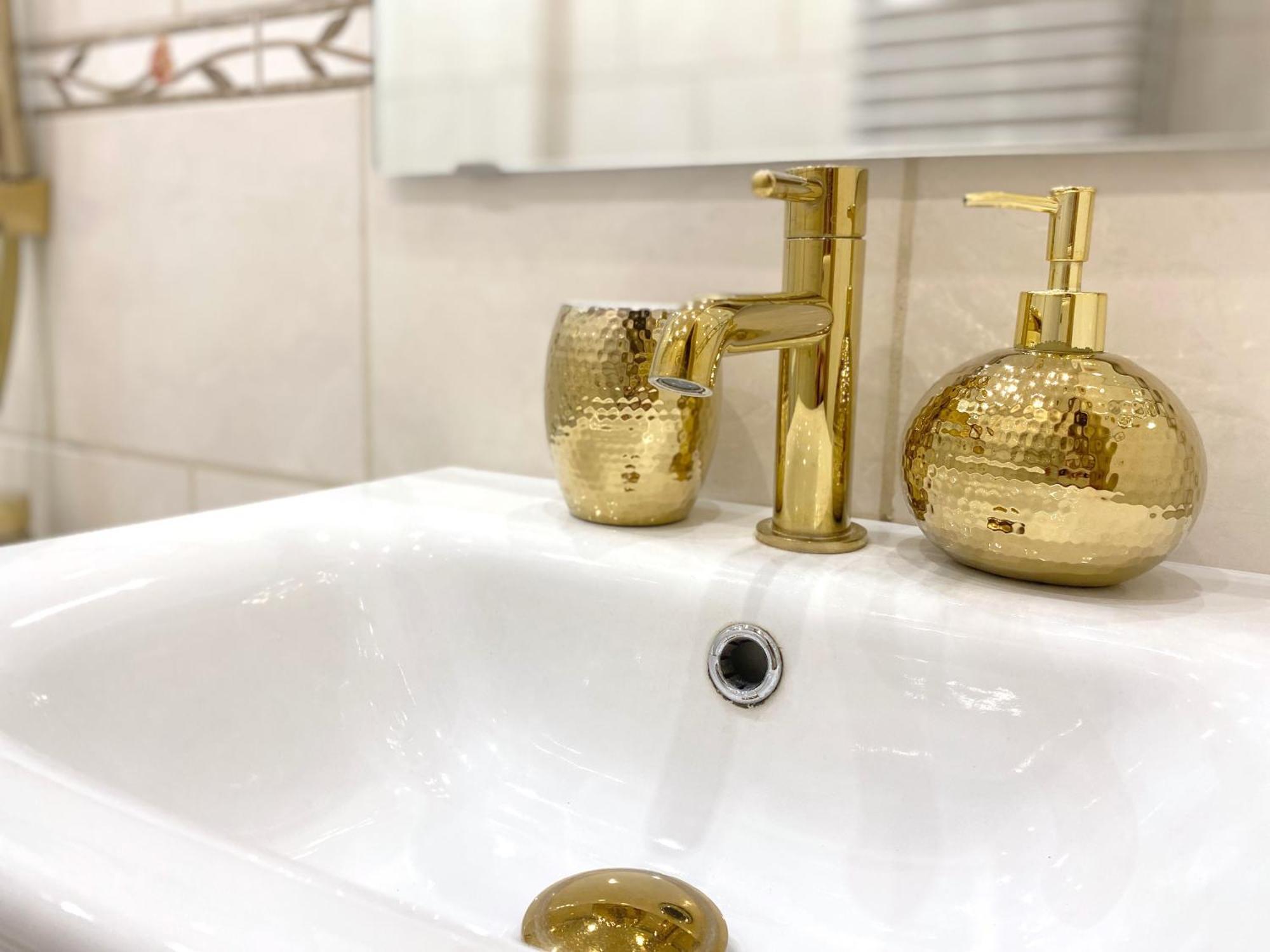Golden Home - Gliwice Centrum, Mikolowska - Z Zadaszonym Parkingem W Cenie Zewnętrze zdjęcie